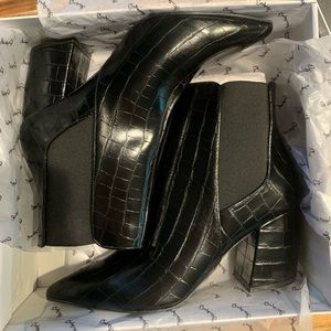 Black booties BRAND NEW!